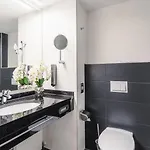 Hotel Plaza Premium
