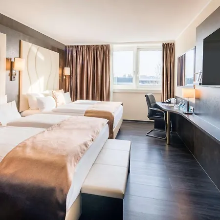 Plaza Premium Darmstadt 4*