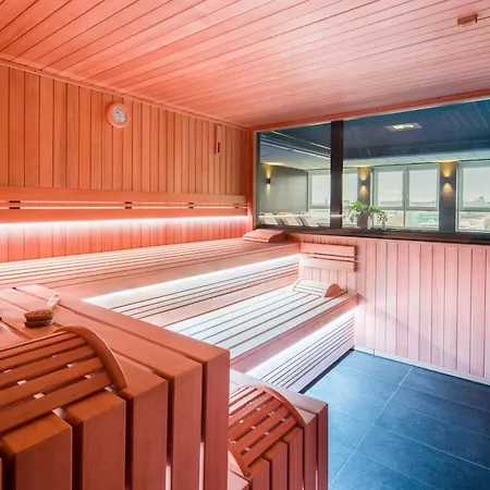 Plaza Premium Darmstadt 4*