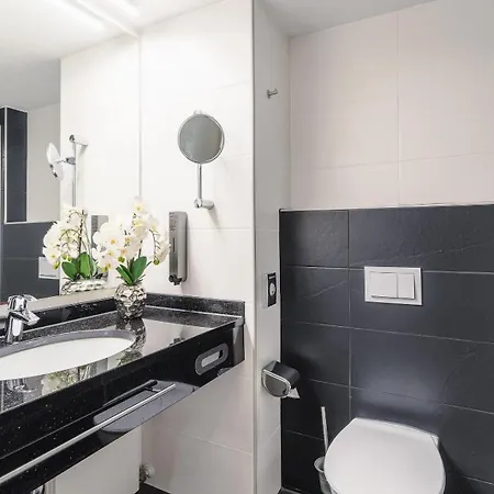 Hotel Plaza Premium