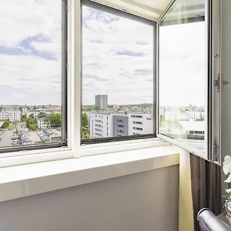 Plaza Premium Darmstadt 4*