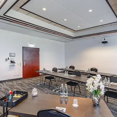 Plaza Premium Darmstadt Darmstadt